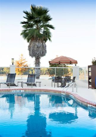 Hawthorn Suites Savannah Airport