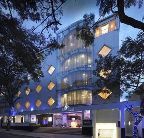 BluPetal - A Business Hotel