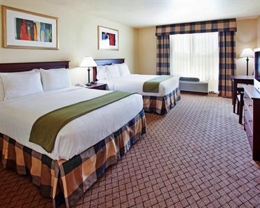 Holiday Inn Express Hotel & Suites El Dorado