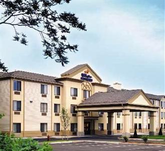Holiday Inn Express Middletown Newport
