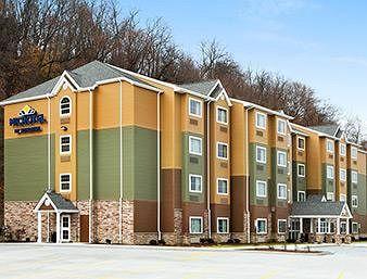 Microtel Inn & Suites by Wyndham Steubenville