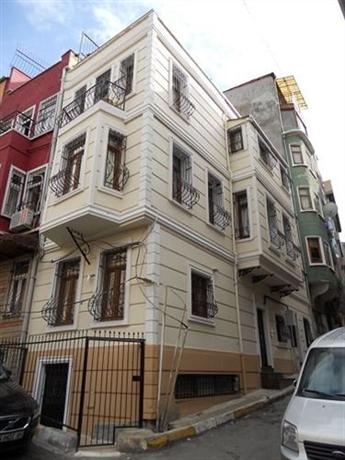 No 10 Taksim Studios Istanbul