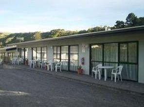 Sierra Beachfront Motel
