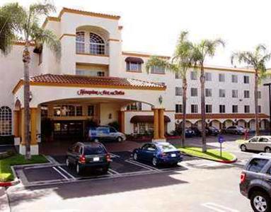 Hampton Inn & Suites Santa Ana Orange County Airport