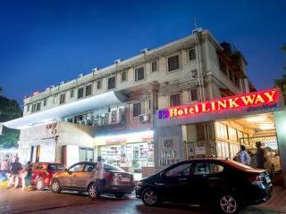 Hotel Linkway Khar West