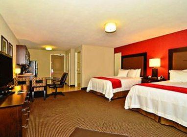 HomStay Suites Williston