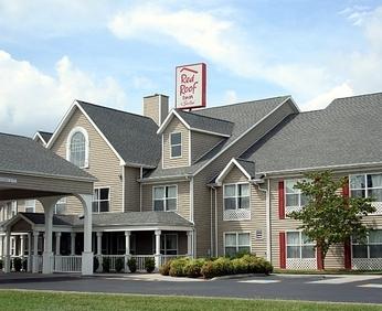 Red Roof Inn & Suites Knoxville East