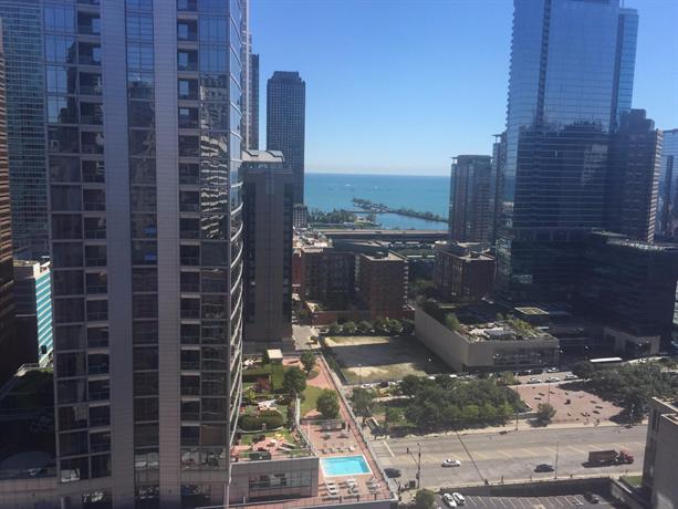 Chicago Downtown Suites in the Heart of River North