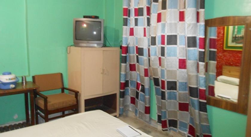 Hotel Raakesh