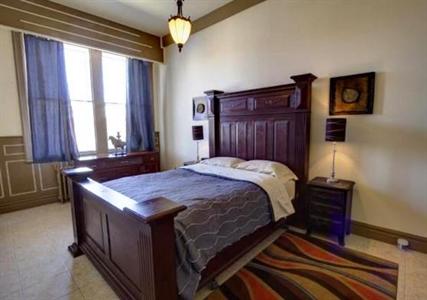 Trois-Rivieres Apartment Hotels