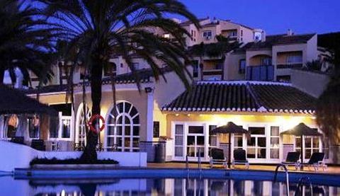 Dona Lola Club Resort