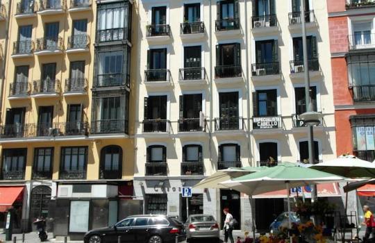 Hostal Tirso Plaza