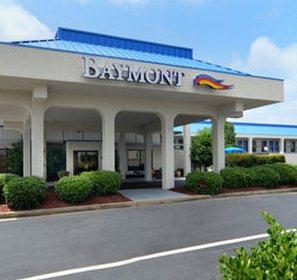 Baymont Inn & Suites - Riverside Drive