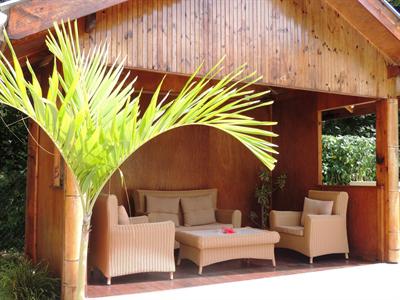 Reef Holiday Apartments Mahe