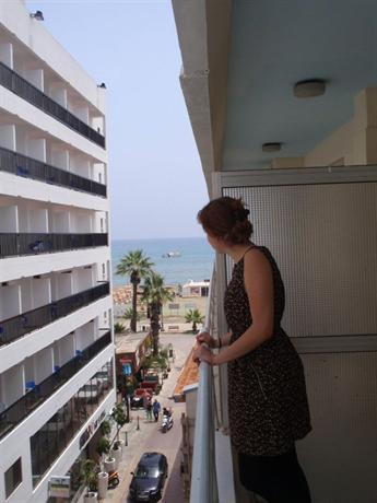 Palm Sea Hotel Apartments 2