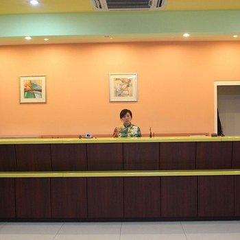 Home Inn Zhenjiang Dashikou Jiefang Road