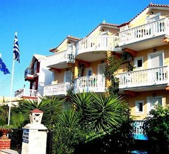 Planos Beach Hotel