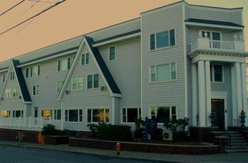The Winthrop Arms