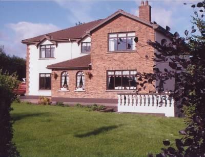Whitestream House