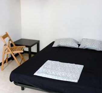 La Sagrada Guesthouse