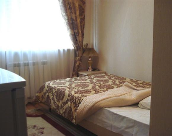 Отель Tarkhov