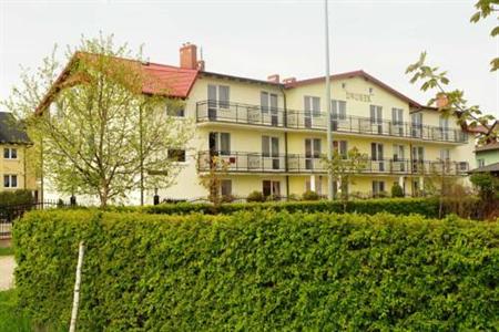 Dworek Karwia