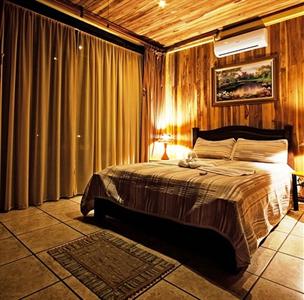 Natural Pacific Suites Manuel Antonio