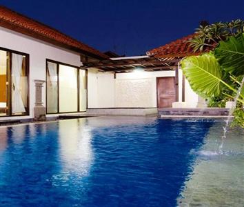 Village Indah Villas