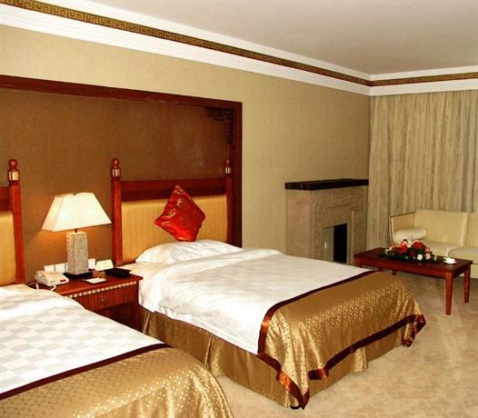 Fairy Maiden Mountain Holiday Hotel