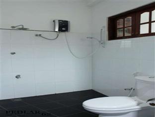 Pedler 62 Guest House