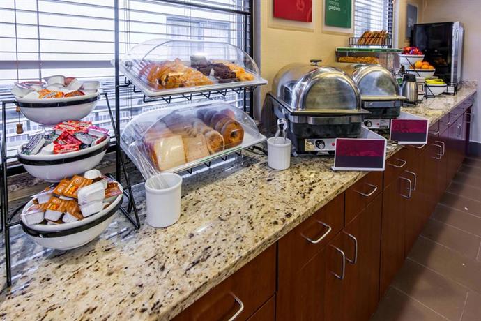 Comfort Inn & Suites Erie