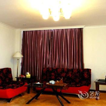 Pingzhou Hotel