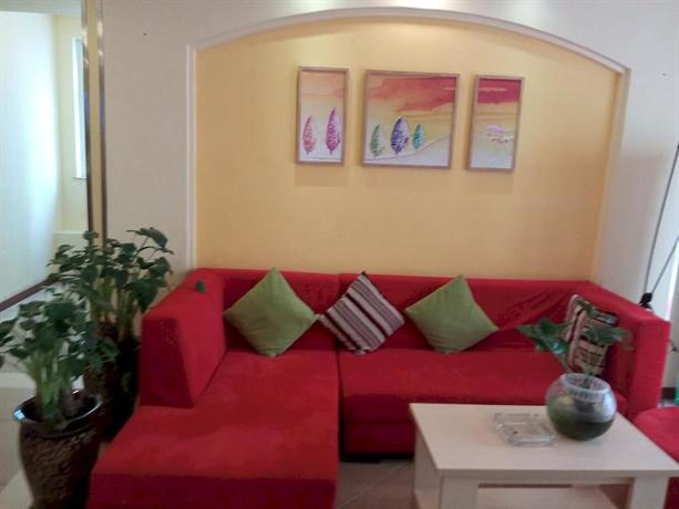 Home Inn Urumqi Pedestrian Street