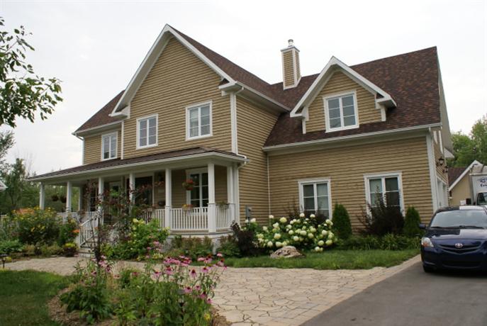 Homestay in Boucherville near Arthur-Dumouchel Park