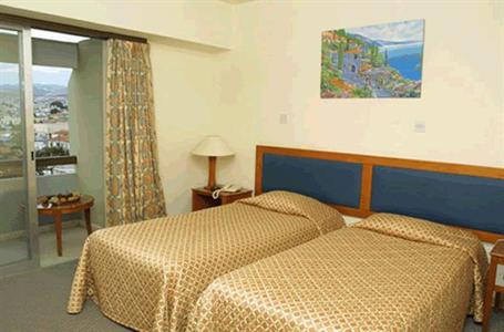 Pefkos Hotel