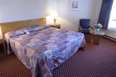 Albatross Motel Gander