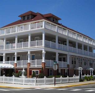 Ocean Manor Hotel