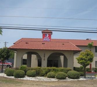 Knights Inn and Suites Del Rio