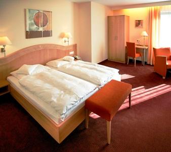 Hotel Gasthof Sonne Neuendettelsau
