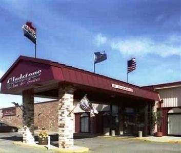 Gladstone Inn & Suites
