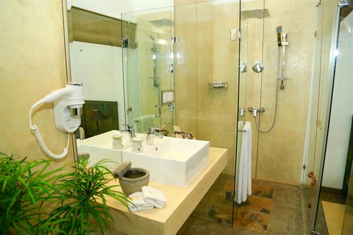 Tranquil Negombo Boutique Hotel