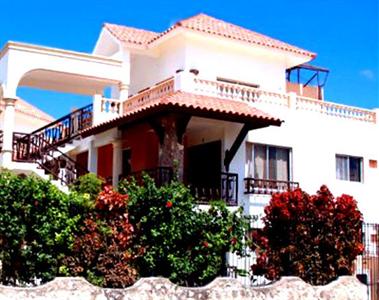 Villa Baya Aparta-Hotel