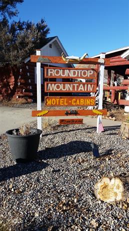 Roundtop Mountain Motel