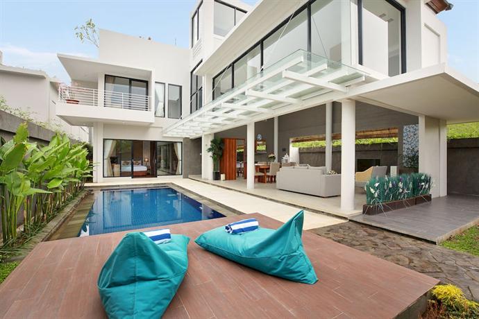 Bellevue Heritage Villas
