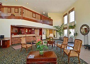 Quality Inn & Suites Sacramento