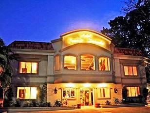 Hotel Pueblo Dorado