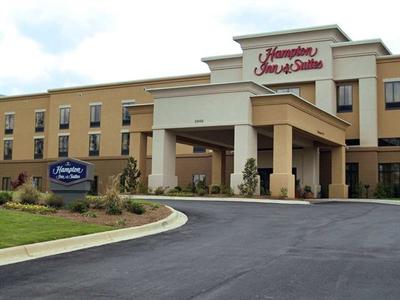 Hampton Inn & Suites Opelika