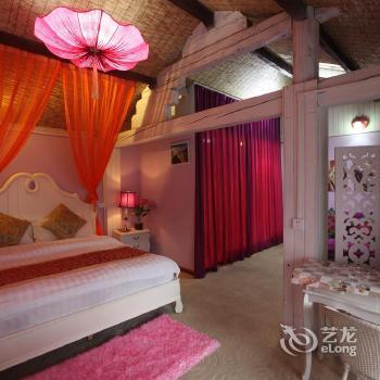 Lijiang Moon Heart Inn