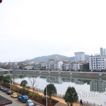 Baiyun Hotel Xinchang