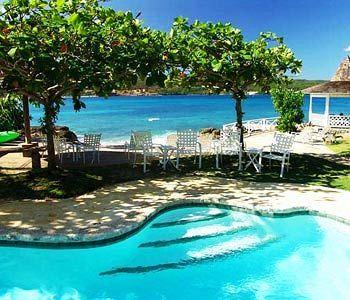 Seagrapes Villa